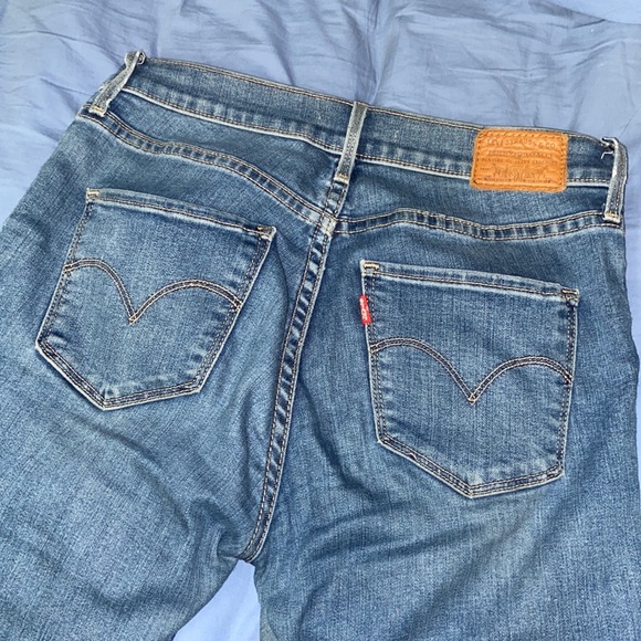 Levi’s 311 Jeans - Picture 3 of 4